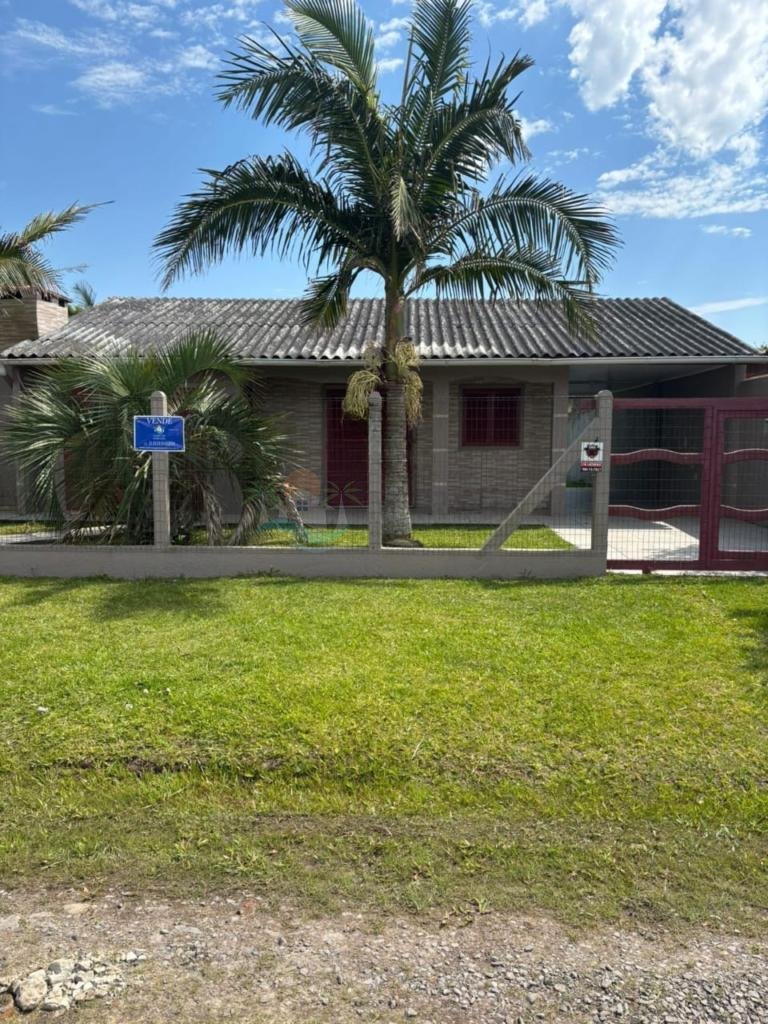 Casa 3 Dormitórios