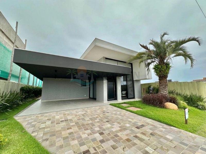 Casa 3 Dormitórios
